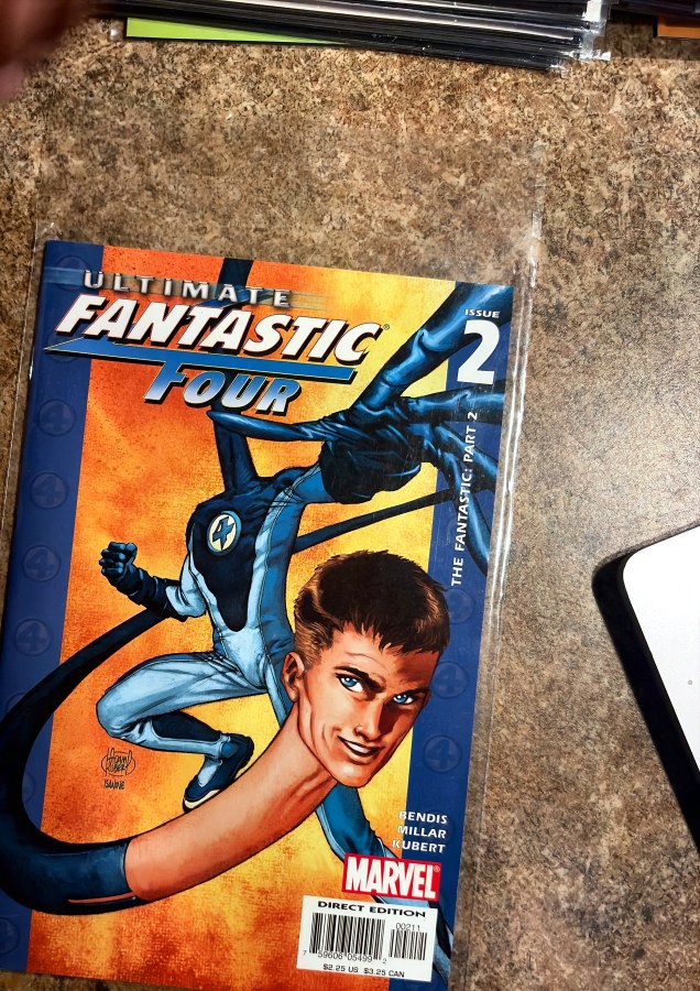 Ultimate Fantastic Four #2 (2004) Marvel cover